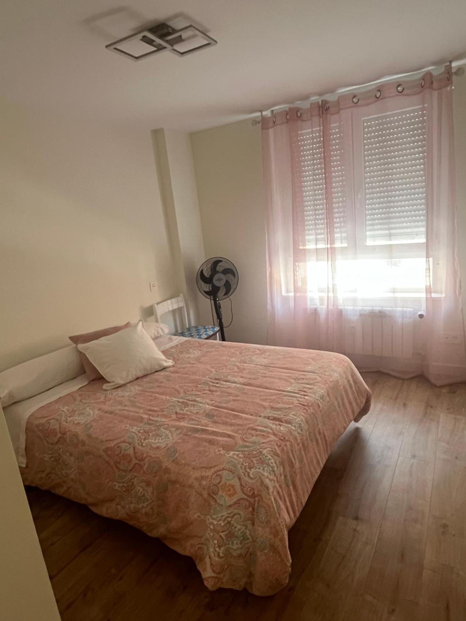 Apartamento Vacacional Burgo Exterior foto